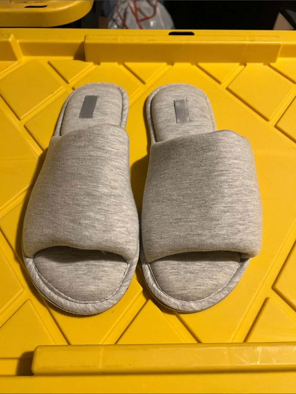 SKIMS Mens Cotton Slipper- light heather grey with Matching Bag XL (11–12)